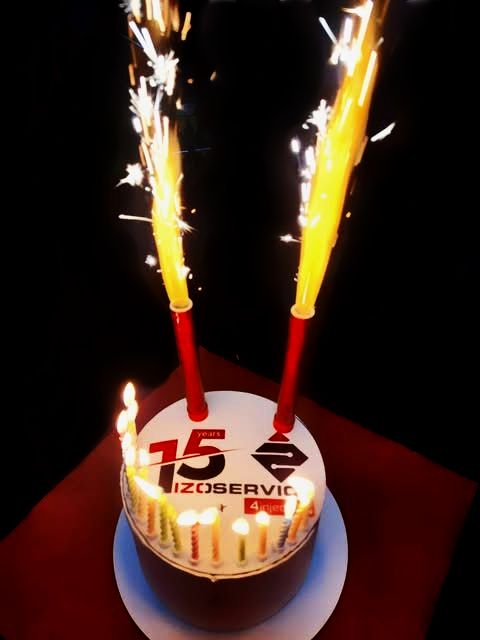 15 lecie firmy Izoservice tort